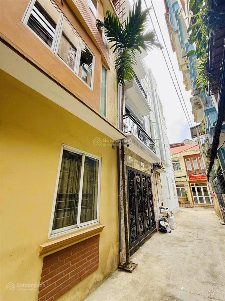 Nhà đẹp trung tâm cầu giấy 5 tầng  ô tô đỗ cửa  nội thất hiện đại sang trọng  chỉ nhỉnh 10 tỷ