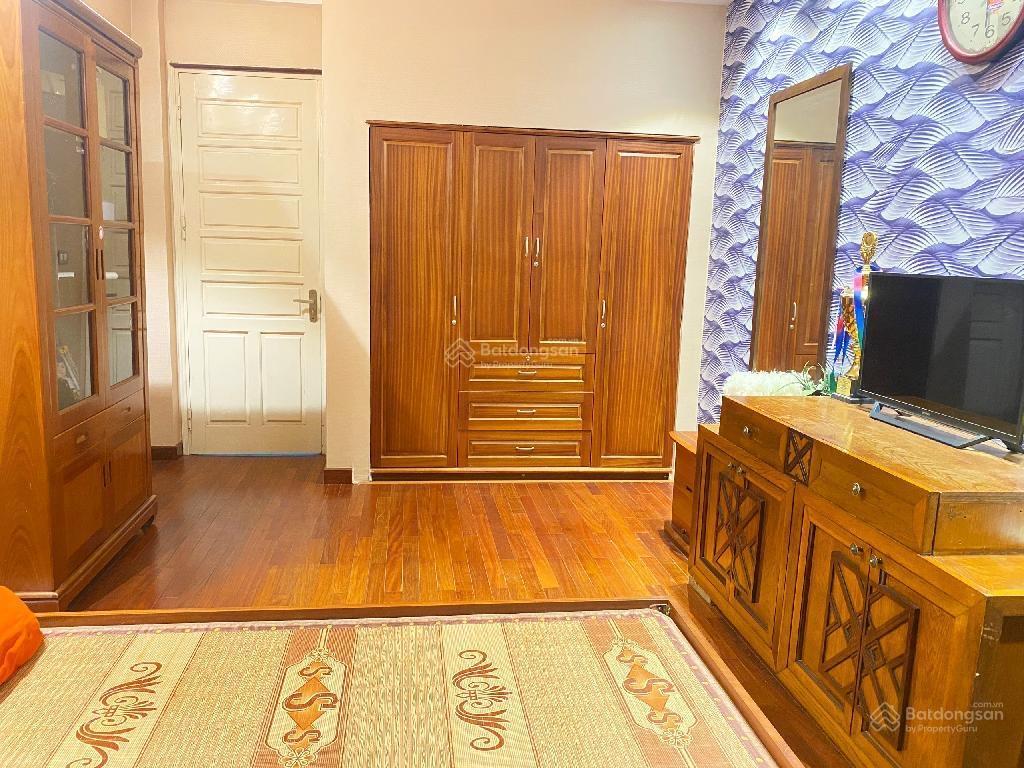 Nhà đẹp cầu giấy chỉ 30m ra ô tô tránh  full nội thất cao cấp  tiện ích bạt ngàn chỉ nhỉnh 9 tỷ