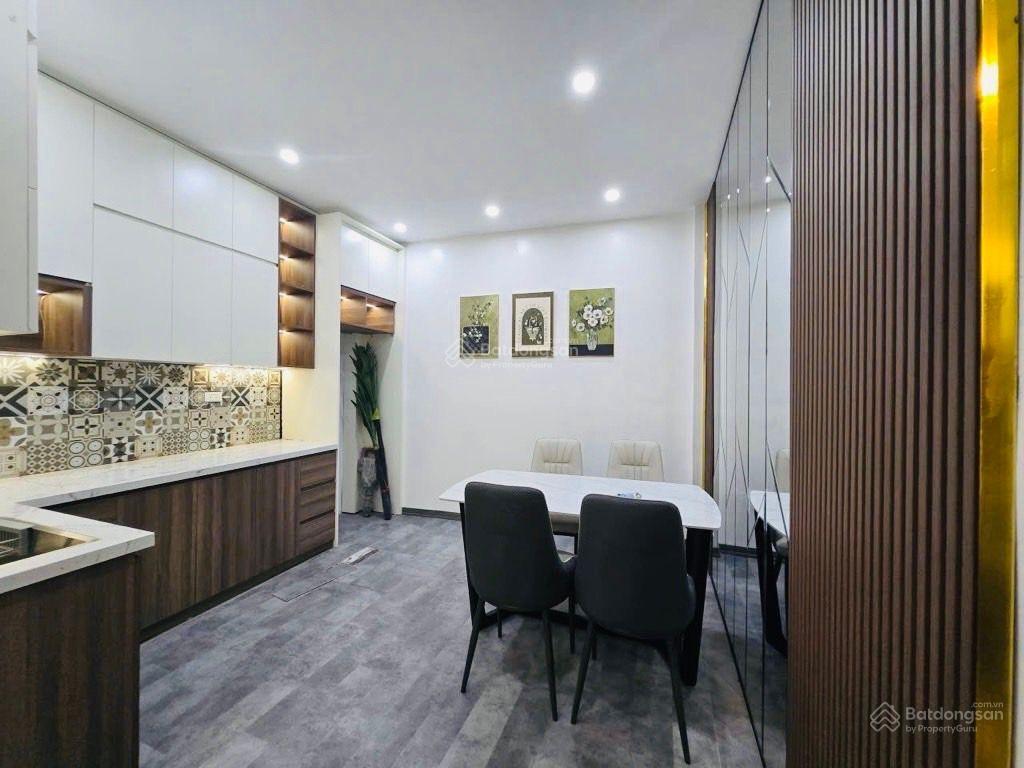 Cầu giấy 46m2  nhà đẹp lộng lẫy  lô góc  dân xây  ngõ nông ba gác vài bước ra oto nhỉnh 11 tỷ