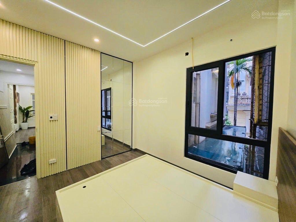 Cầu giấy 46m2  nhà đẹp lộng lẫy  lô góc  dân xây  ngõ nông ba gác vài bước ra oto nhỉnh 11 tỷ