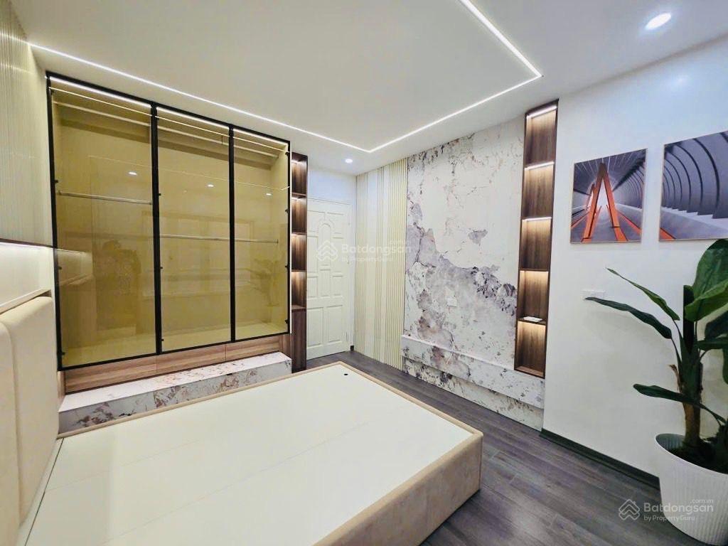Cầu giấy 46m2  nhà đẹp lộng lẫy  lô góc  dân xây  ngõ nông ba gác vài bước ra oto nhỉnh 11 tỷ