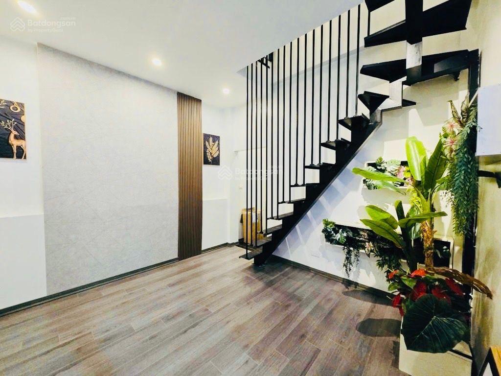 Cầu giấy 46m2  nhà đẹp lộng lẫy  lô góc  dân xây  ngõ nông ba gác vài bước ra oto nhỉnh 11 tỷ
