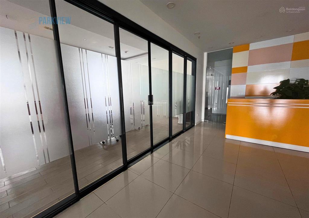 Mặt bằng văn phòng 315m²  gần ngay cổng vsip 1  ưu đãi miễn phí pql lên đến 9 tháng!