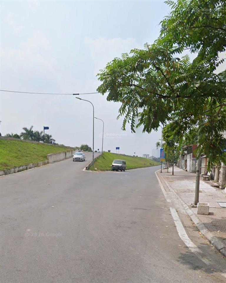 Đất mặt phố tư đình  nở hậu  kinh doanh