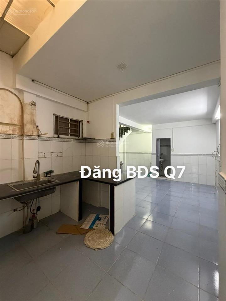 Quận 7 bán đất 69m2 tặng nhà  nở hậu tài lộc  trục huỳnh tấn phát  giá 4.55 tỷ.