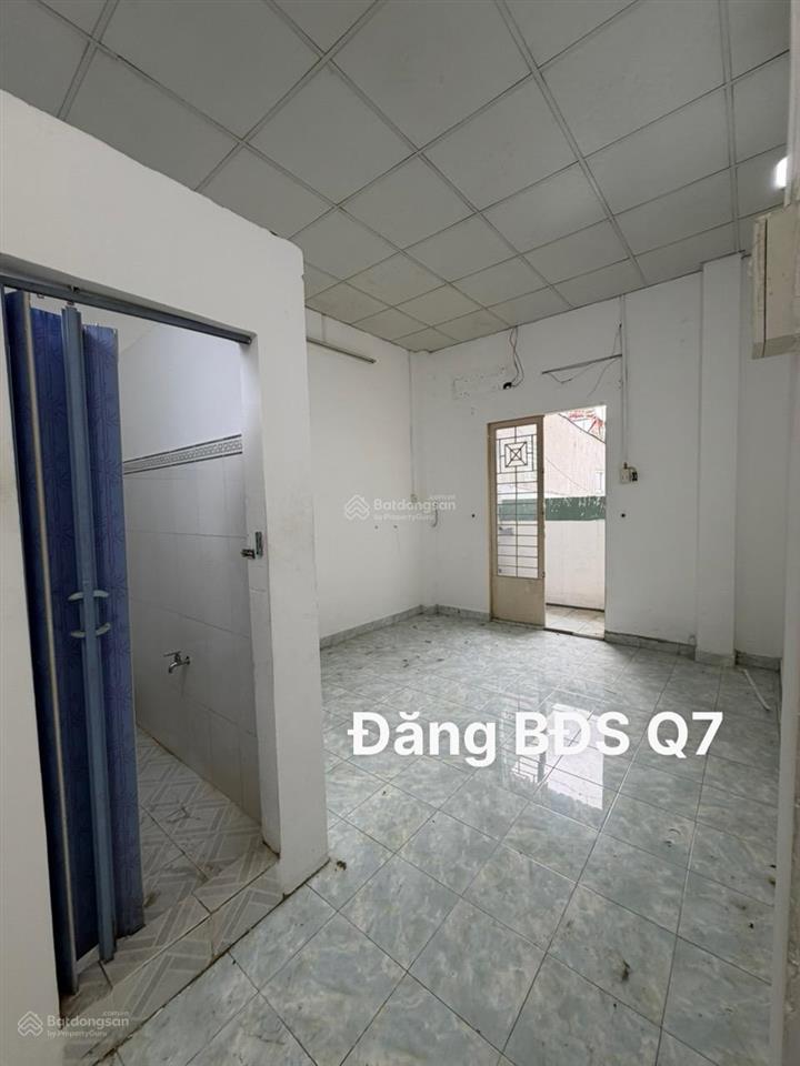 Quận 7 bán đất 69m2 tặng nhà  nở hậu tài lộc  trục huỳnh tấn phát  giá 4.55 tỷ.