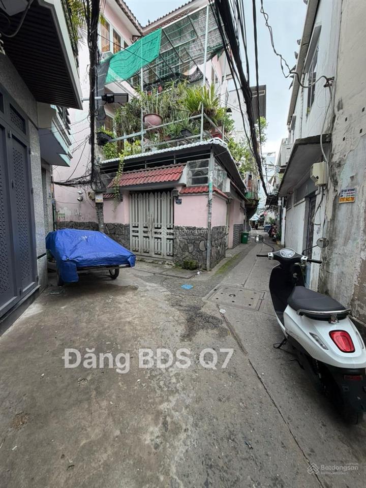 Quận 7 bán nhà mới 2 tầng 63m2 sàn  full nội thất  xe hơi tới cách nhà 50m  giá 4.65 tỷ.