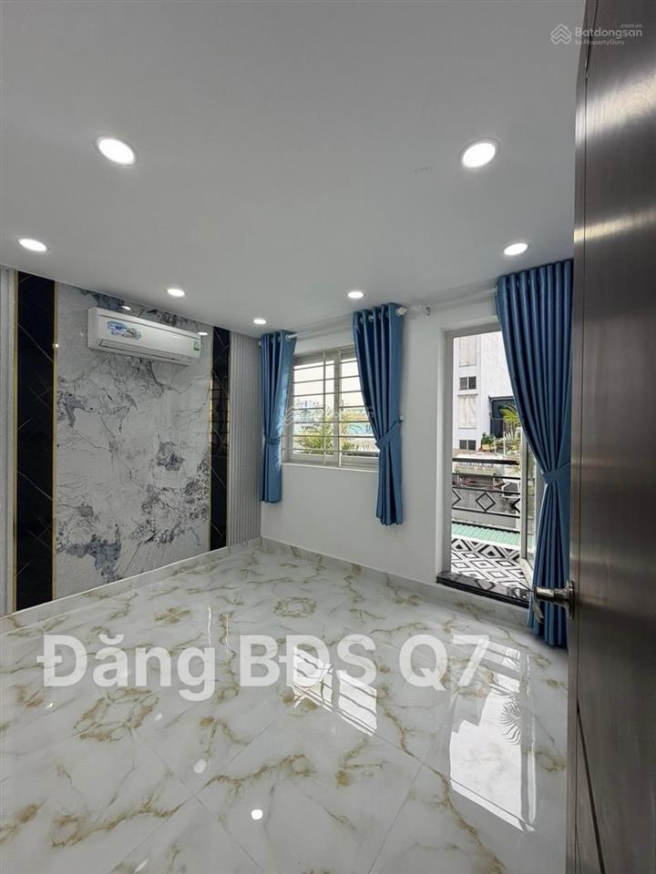 Quận 7 bán nhà 3 tầng 90m2 sàn  xe hơi tới cách nhà vài bước  trục bùi văn ba  giá 4.86 tỷ.