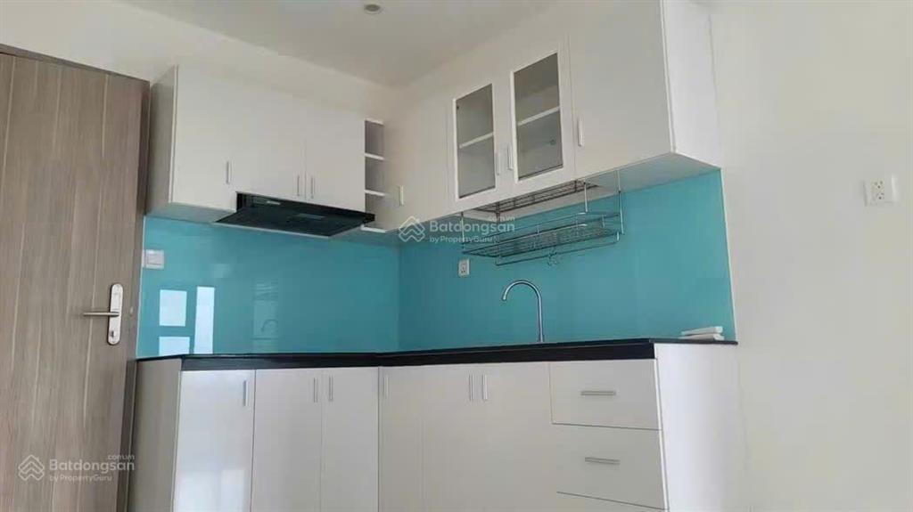 Cho thuê 2pn+ s503, tầng 17 bếp rèm