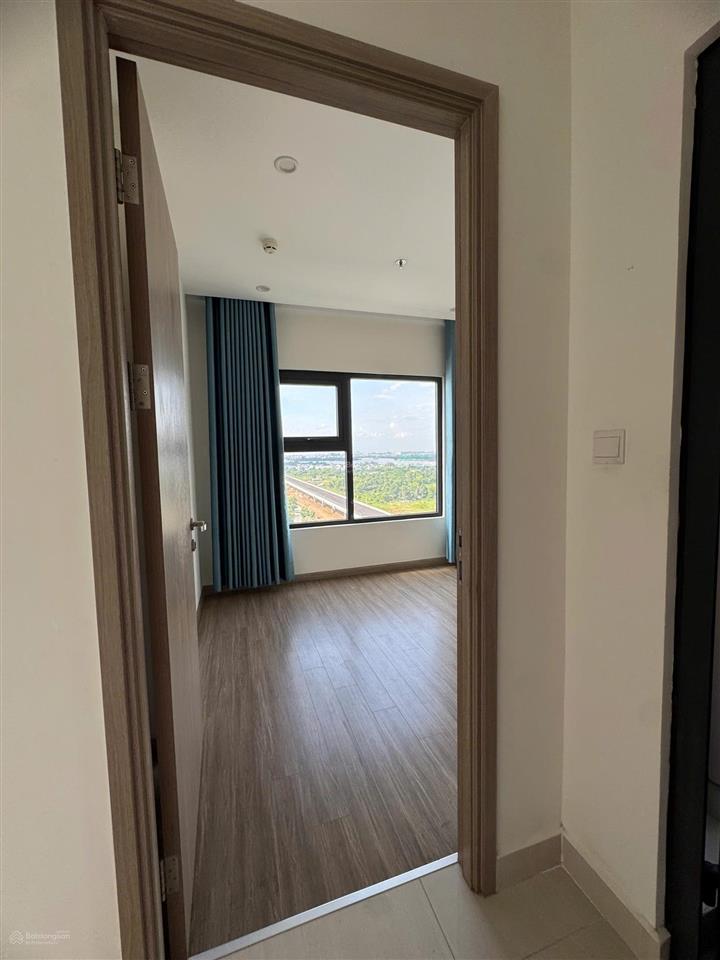 Căn 2pn+ bếp rèm hiếm có giá 7 triệu/ tháng