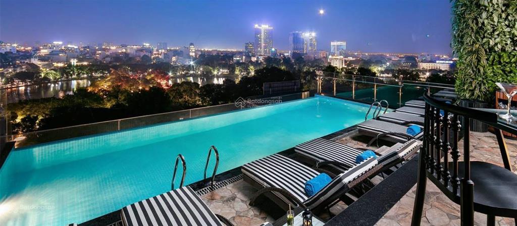 Bán nhà mặt phố 255m2, giá thỏa thuận, phố hàng buồm, phường hoàn kiếm, hà nội