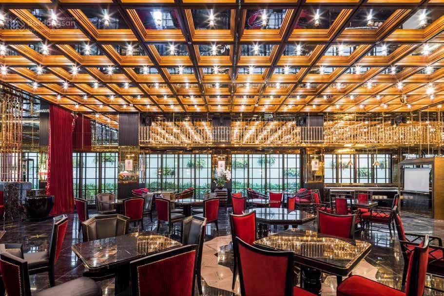 Bán nhà mặt phố hàng gai, 615 tỷ, 450m2, đẹp, nhiều tiện ích chỉ với