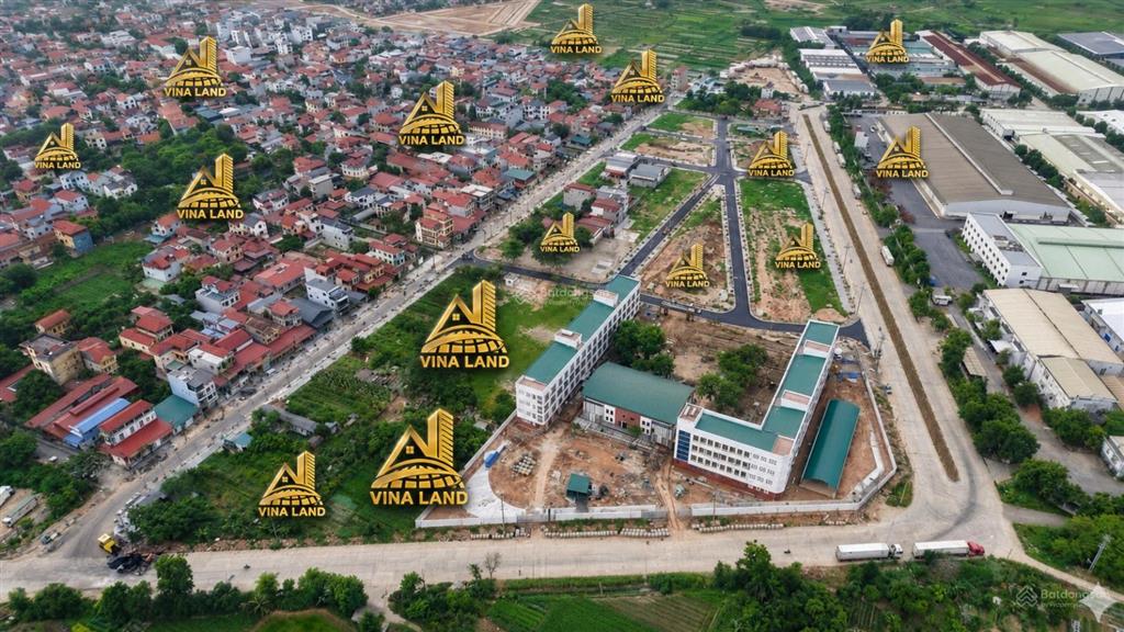 Đất đấu giá sát ngay kcn quang minh, hà nội rẻ như đất dân