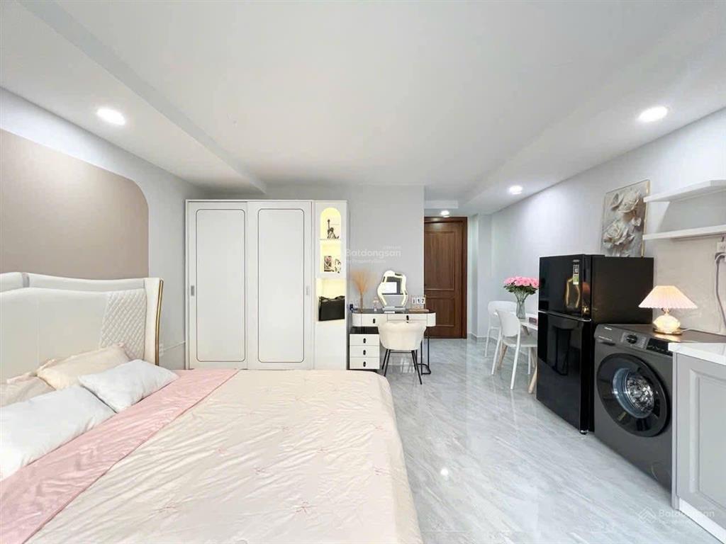 Cho thuê chung cư mini ngay phan xích long ngay phố ẩm thực thuận tiện di chuyển các trường đại học