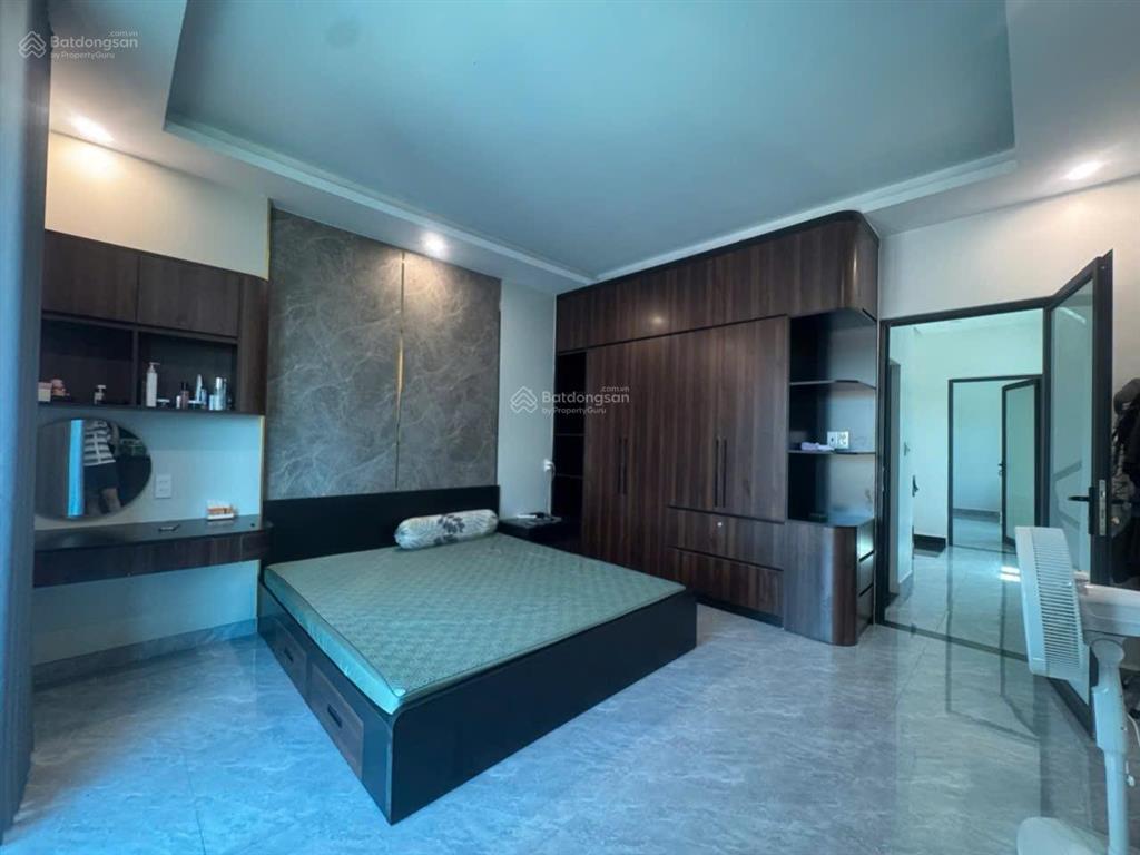 Bán nhà mặt đường 4 tầng đối diện trường mầm non tại lệ tảo kiến an