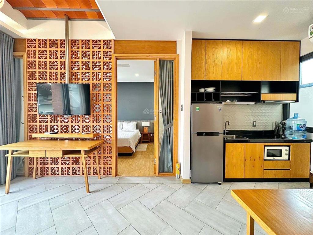 Căn hộ 2pn  9,5 triệu tại thảo điền/thao dien apartment.  ngay stella 0967 366 ***