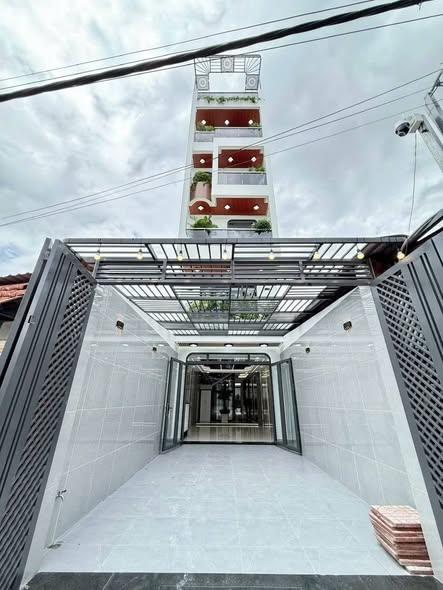 Bán nhà mặt tiền 1 lửng 4 lầu 4x28m giá 8,95 tỷ Đường Thạnh Xuân 22