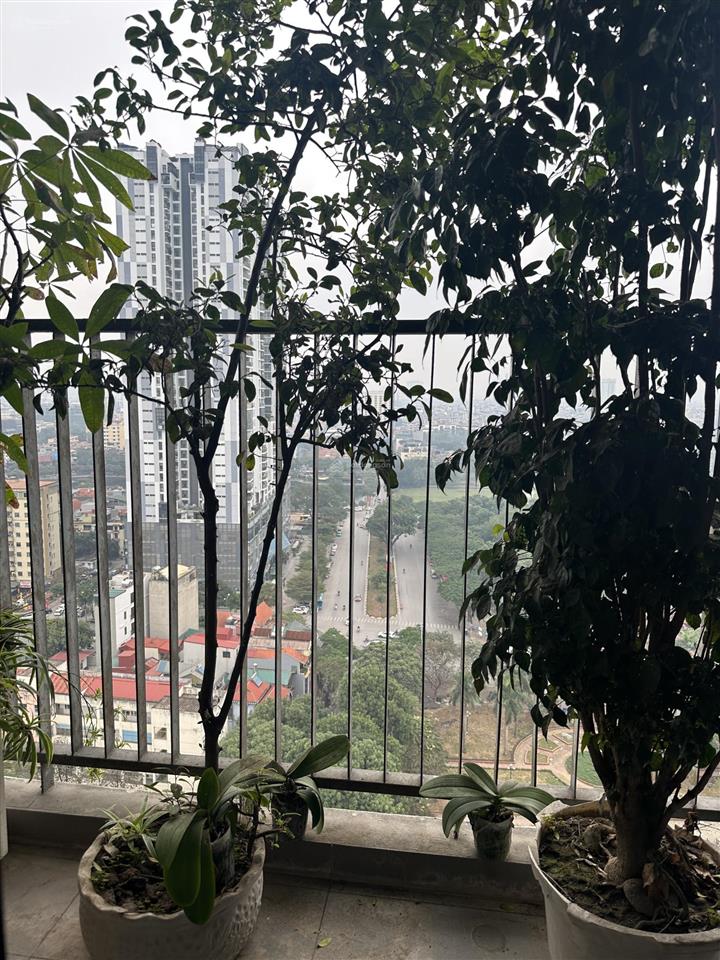 Bán căn hộ chung cư rainbow building văn quán, căn góc view hồ văn quán 3pn, 2wc full nội thất
