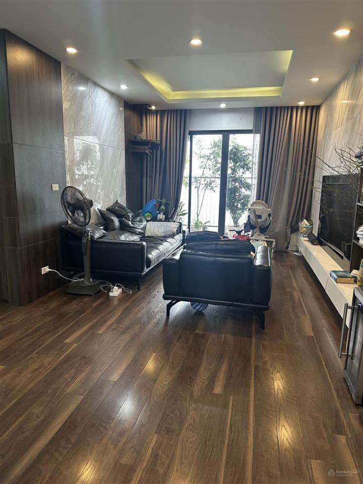 Bán căn hộ chung cư rainbow building văn quán, căn góc view hồ văn quán 3pn, 2wc full nội thất