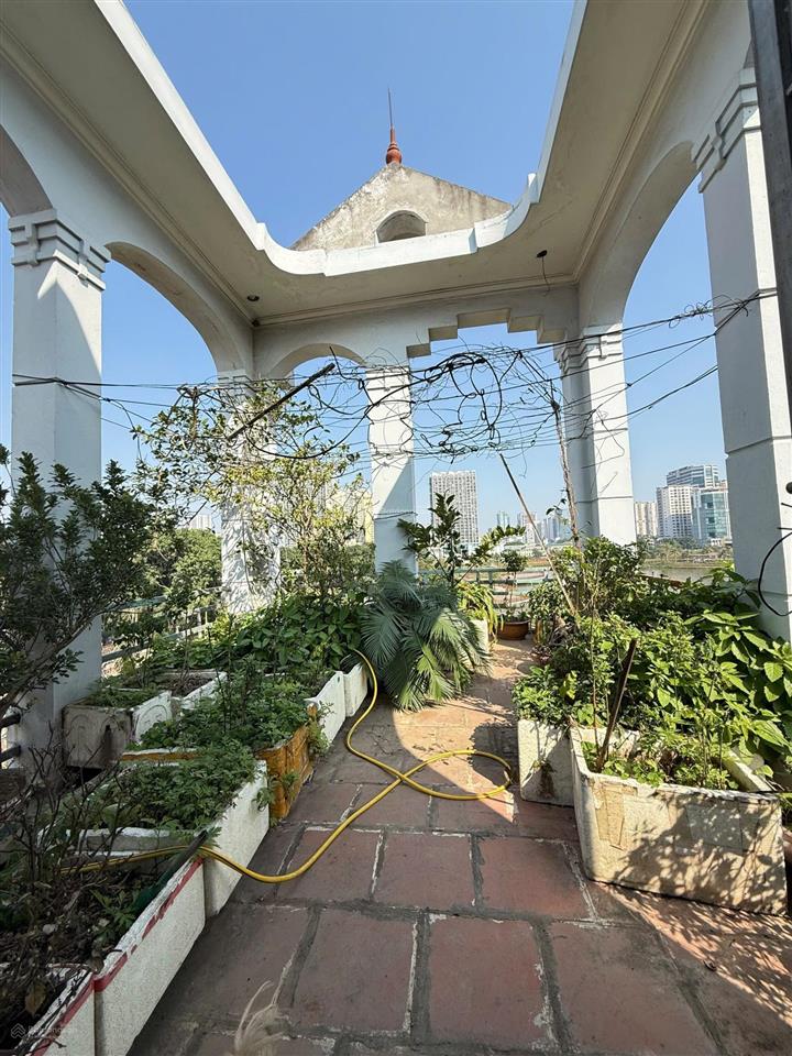 Bán nhà ô tô vào nhà cán bộ lương thế vinh, view công viên thoáng vĩnh viễn, 84m2 nhà 2 mặt thoáng