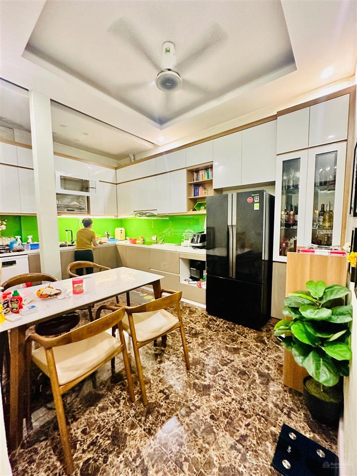 Cho thuê nhà ở, văn phòng, kinh doanh, chính chủ 69m2 cho thuê cả nhà 2 phòng ngủ 2 vệ sinh