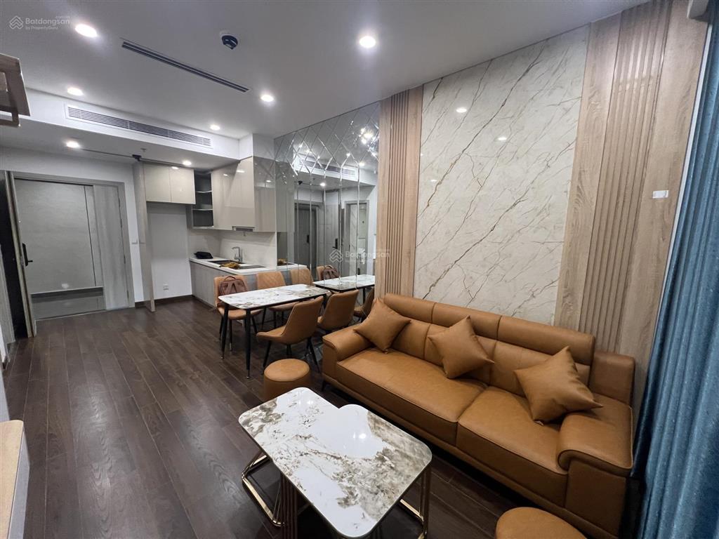 Chính chủ cho thuê căn hộ vinhomes