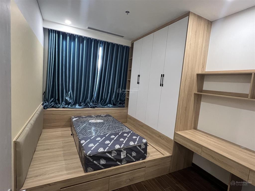 Chính chủ cho thuê căn hộ vinhomes