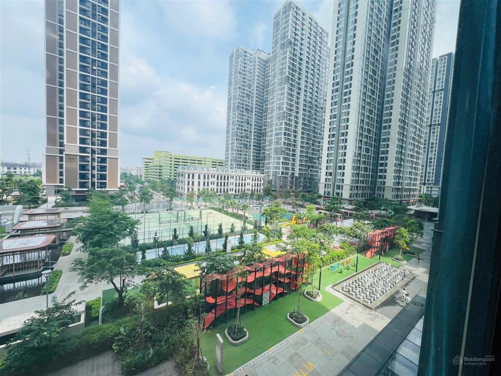Chính chủ cho thuê căn hộ vinhomes