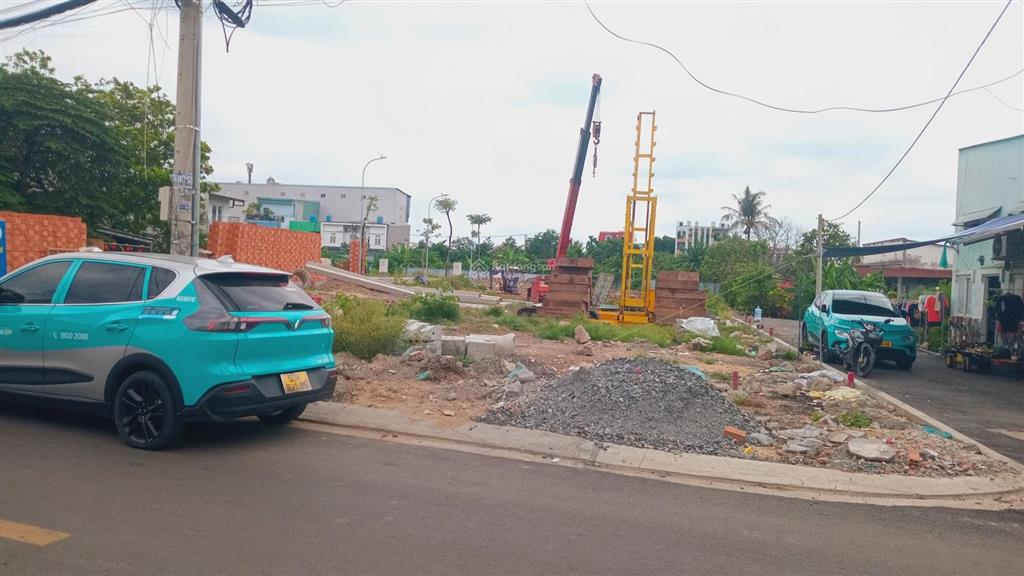 Đất mặt tiền đường tl29 dt  4m x 15m shr ngay ub phường