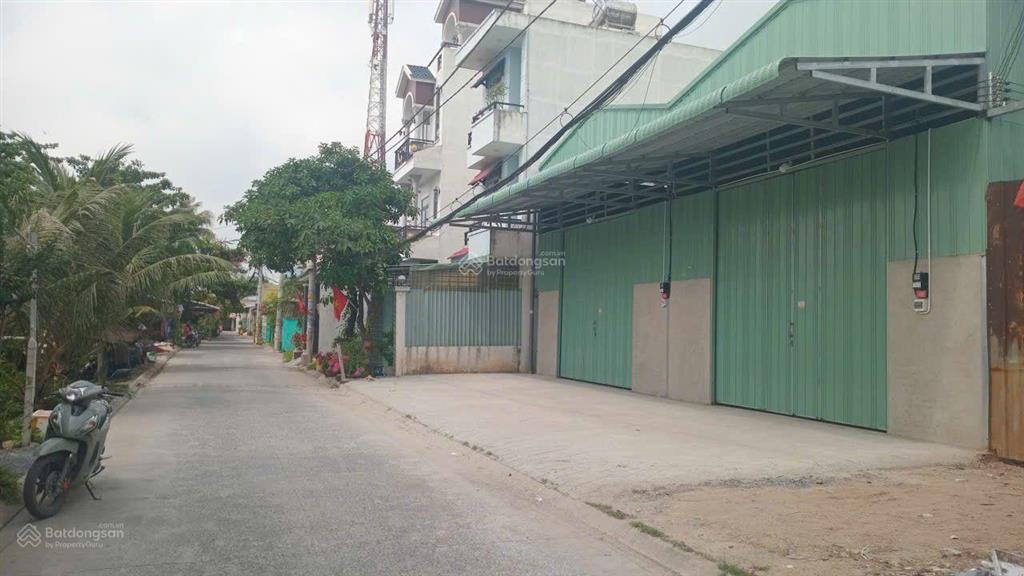 Cho thuê xưởng 7.5m x 22m đường lớn thông ql1a