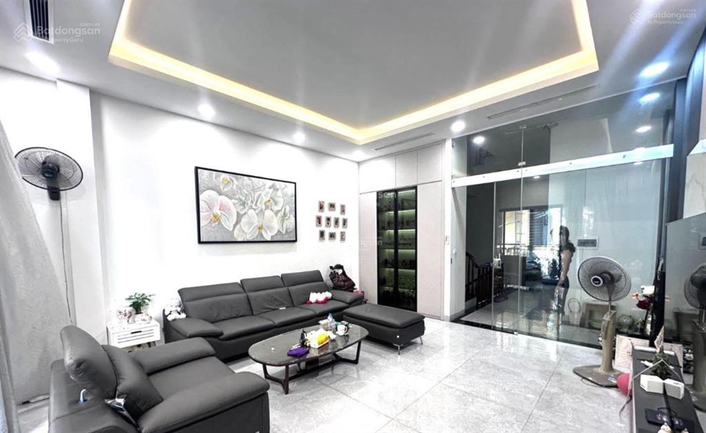 Bán nhà 6 tầng thang máy phân lô vip lạc trung/ thang máy/ 86m2/ ô tô / vỉa hè / trên 30 tỷ