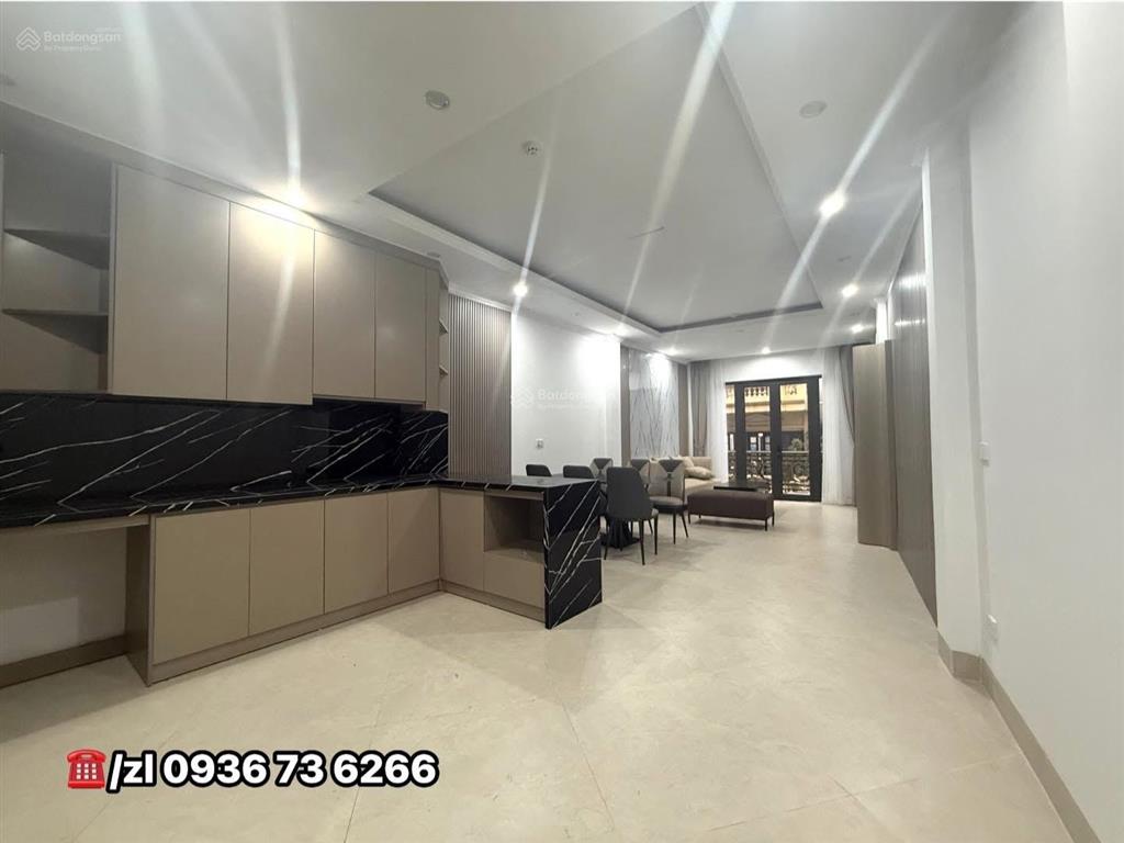 6 tầng thang máy / phân lô kim đồng/ 70m2 sàn/ không quy hoạch/ trên 20 tỷ