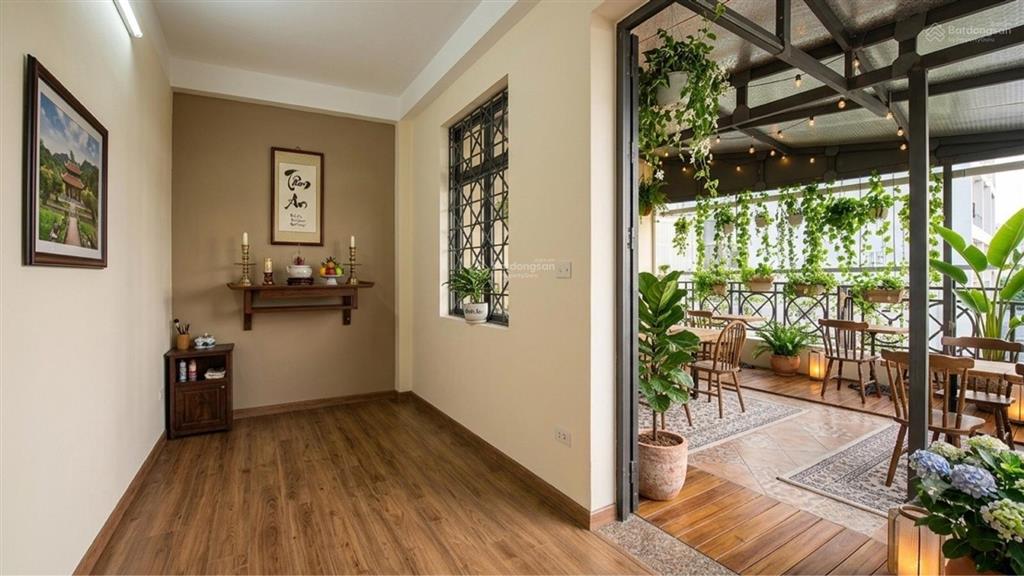 Bán nhà phố minh khai/ kinh doanh/ 5 phòng/ lô góc/ 2 ra oto/ 12,5 tỷ