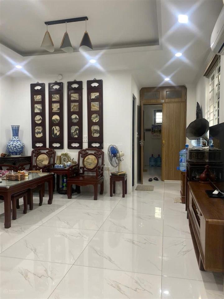 Bán nhà mặt phố lò đúc/ 70m2/ 7 tầng thang máy/ kinh doanh/ vỉa hè/ 73 tỷ