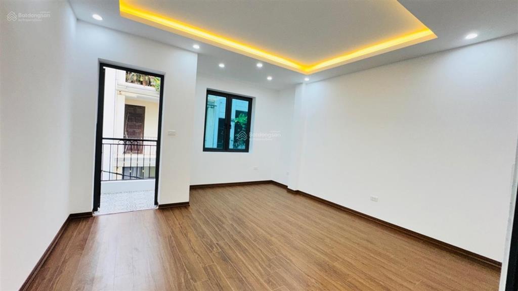 Bán nhà phân lô trương định / kinh doanh / vỉa hè / 62m2 / 22.5 tỷ
