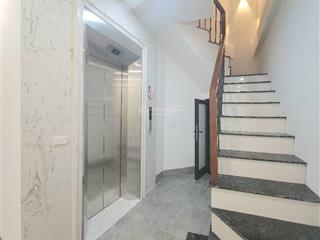 Bán nhà 5 tầng thang máy võ thị sáu, 4 phòng, 11,5 tỷ