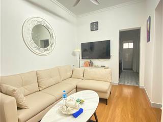 Cho thuê nhà lý nam đế, hoàn kiếm  2 ngủ 1 khách  1 bếp + sân vườn