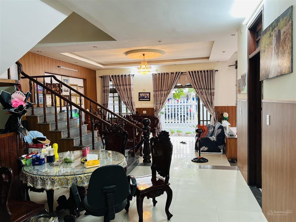 Bán vila ngang 10m, cẩm bắc 2, 9 tỷ 850 160m2, 4pn, 3wc, pháp lý đầy đủ