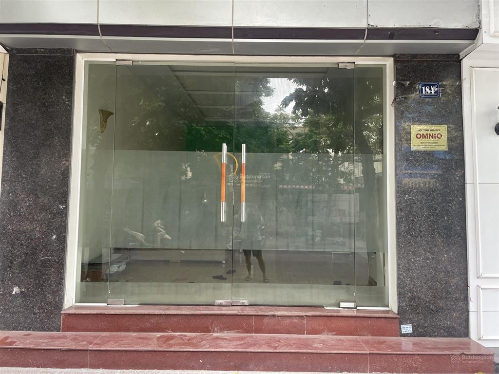 Cho thuê nhà mặt đường chùa hàng, gần hồ lâm tường, vỉa hè rộng, vừa ở vừa kinh doanh