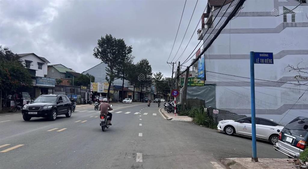 10,5 tỷ 2 mặt tiền xô viết đối diện trường đống đa