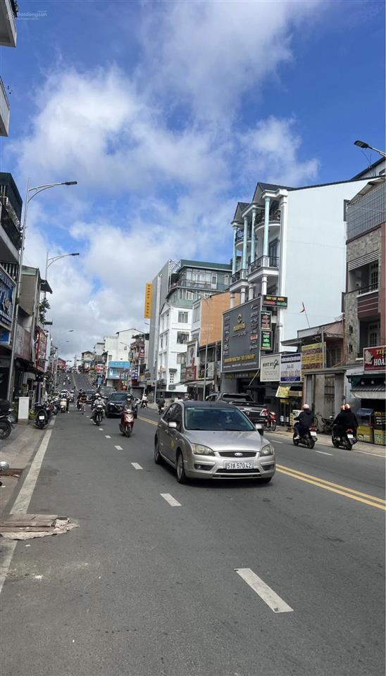 Nhà 127m2 2 mặt tiền phan đình phùng đà lạt giảm còn 9,5 tỷ (giá cũ 10,5 tỷ)