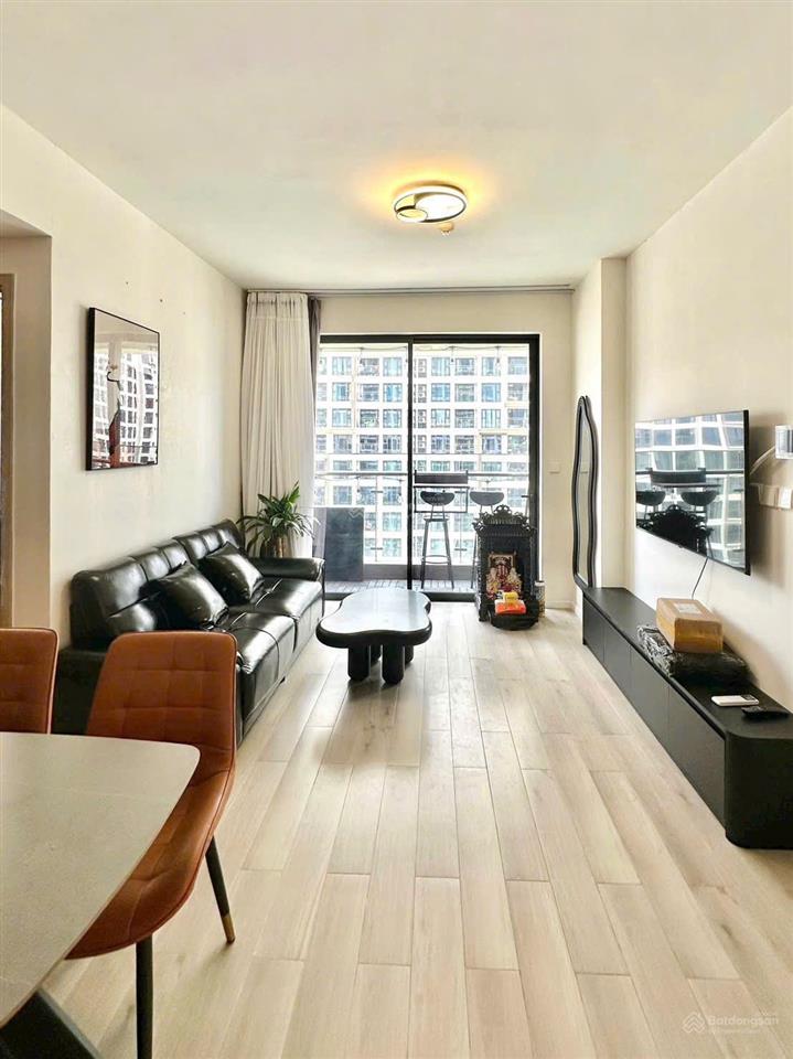 Căn hộ cho thuê lumiere boulevard  vinhomes grand park