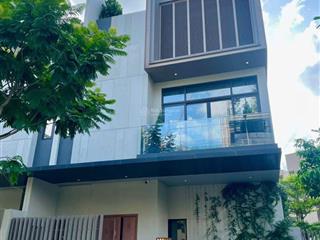 Chính chủ cần bán căn biệt thự song lập tốt nhất  the orchard, giá 16x tỷ còn thương lượng  ngay