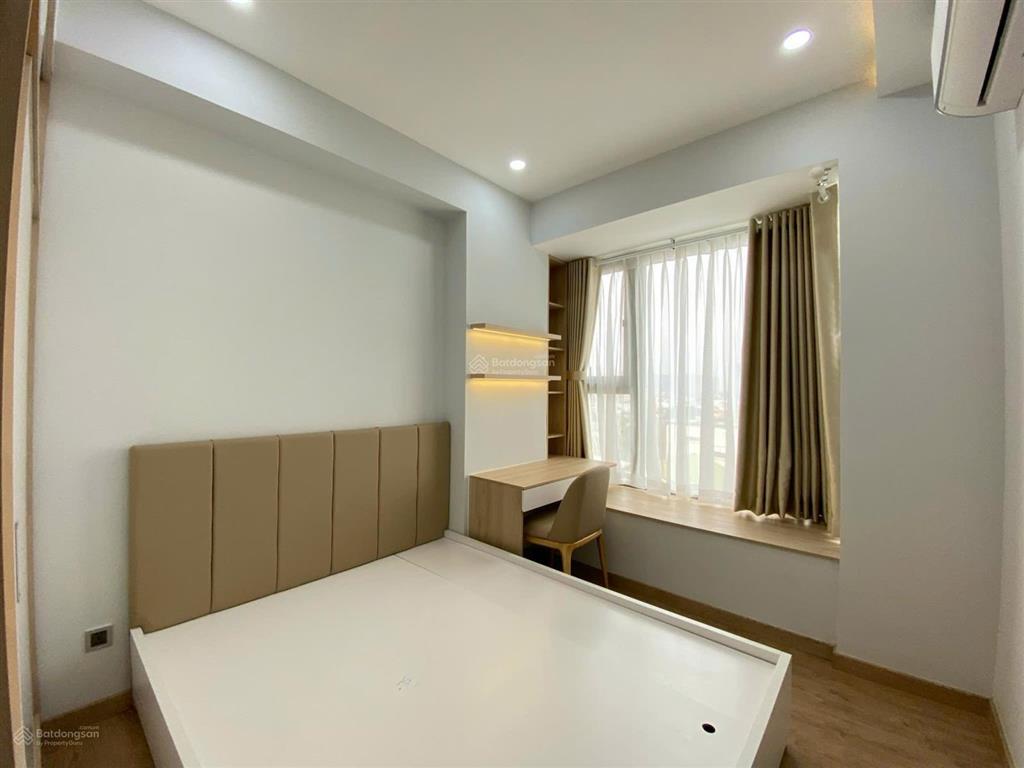 Cần bán căn hộ chung cư midtown m8 phú mỹ hưng, giá bán 9,6 tỷ, 81m2, giá cực tốt, chính chủ