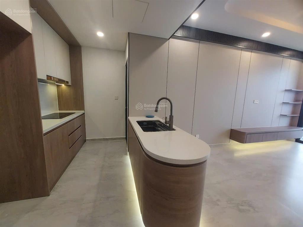 Bán căn hộ cardinal court phú mỹ hưng, giá bán 10.5 tỷ, 76m2, 2pn, nhà đầy đủ nội thất