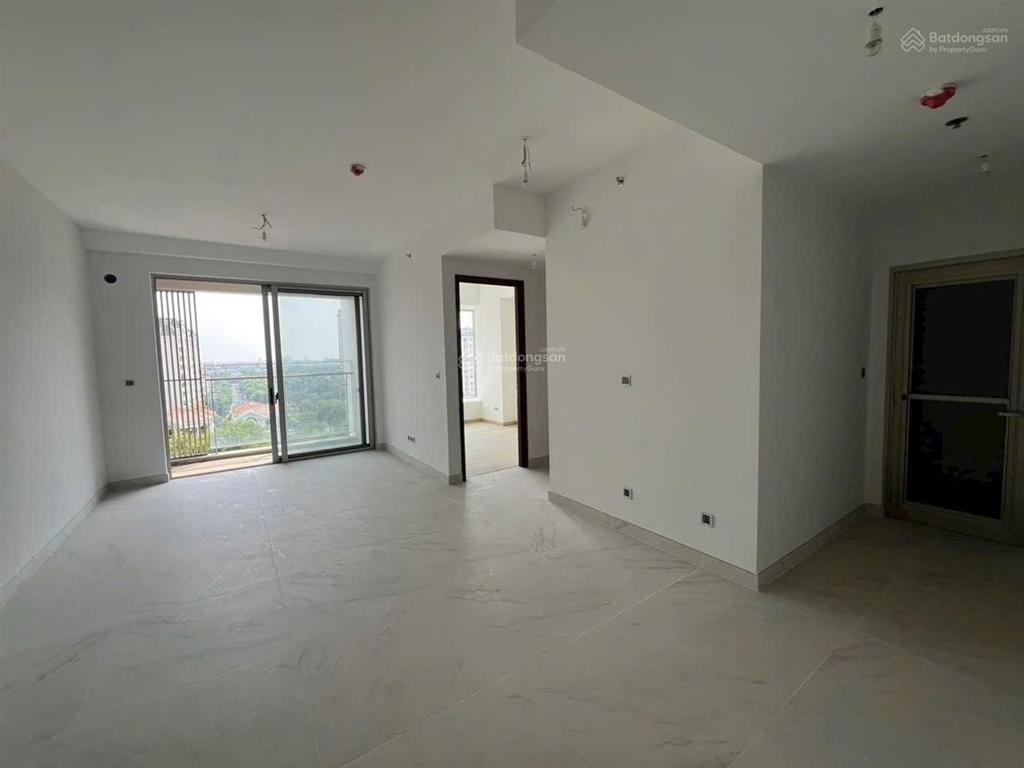 Cần bán midtown m7  the signature, giá bán 10.5 tỷ, 2pn, nội thất chủ đầu tư.