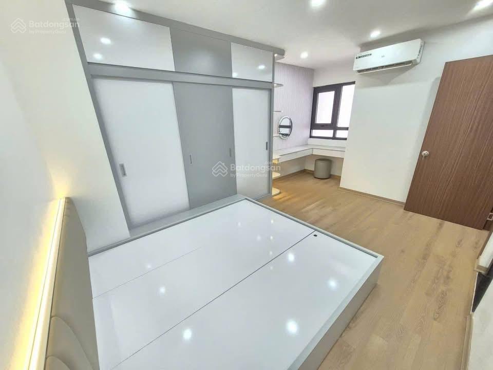 Bán căn hộ hateco yên sở . dt 80m2 gồm 3 ngủ . giá chào 6,xxtỷ