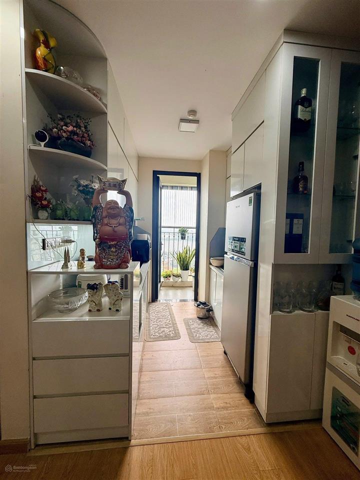 Bán căn hộ tòa ct2b chung cư @home . dt 67m2 gồm 2 ngủ . giá 5,xxtỷ