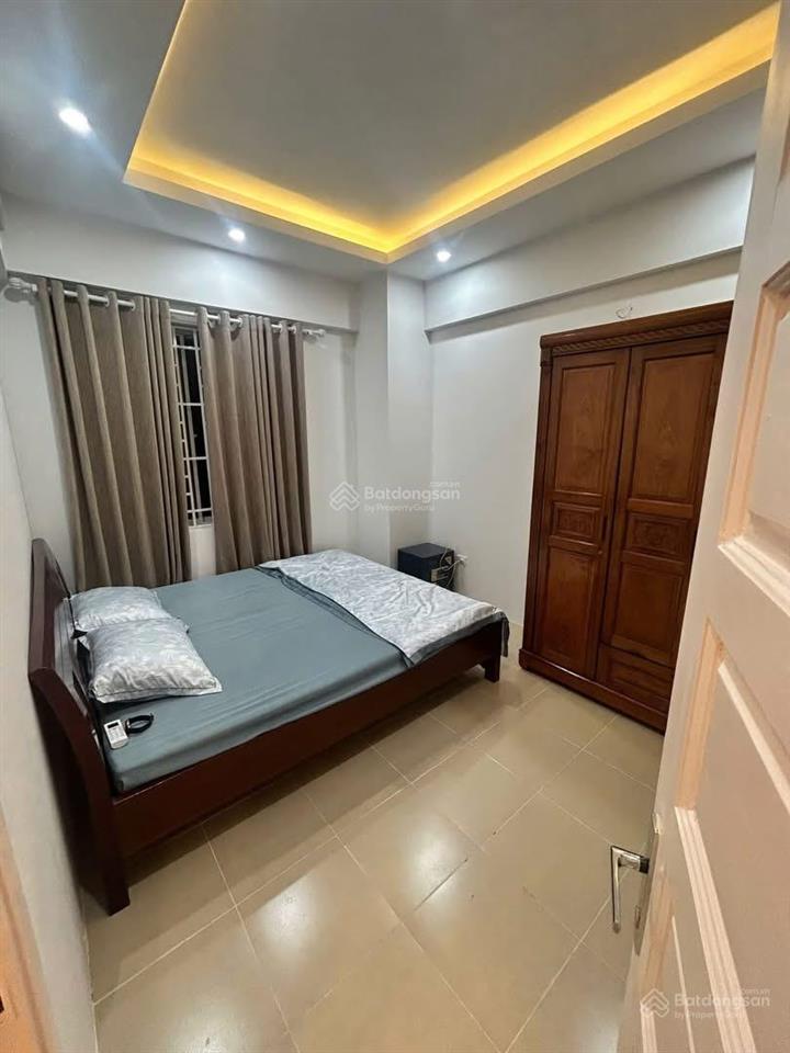 Gia đình cần bán căn hộ chung cư cti.2, tháp b khu đô thị vĩnh hoàng. dt 55m2. giá chào 3,** tỷ