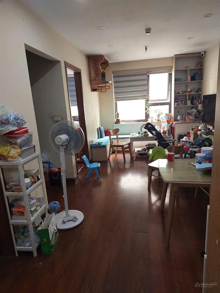 Bán căn hộ 2 ngủ tòa ct1 chung cư @home  987 tam trinh. dt 55m2 gồm 2 ngủ. giá chào 3,** tỷ